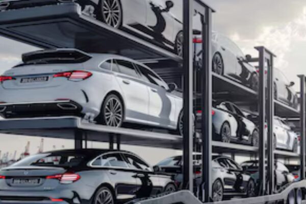 Monday Car Shipping Spikes: Phenomenon and How to Navigate It